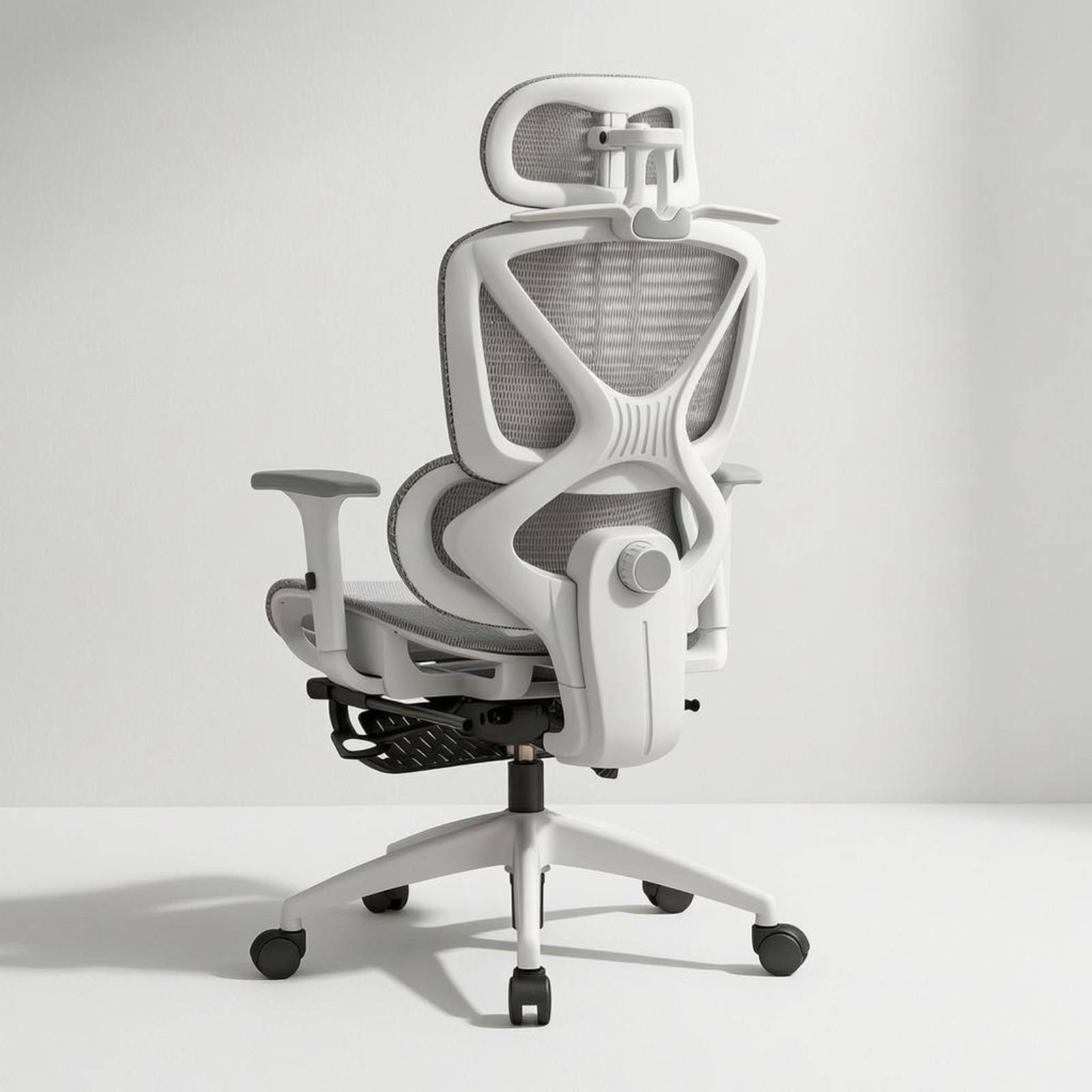 Office Furniture And Desks - Yatarlı Sırtlı Ergonomik Fileli Sandalye Yüksek